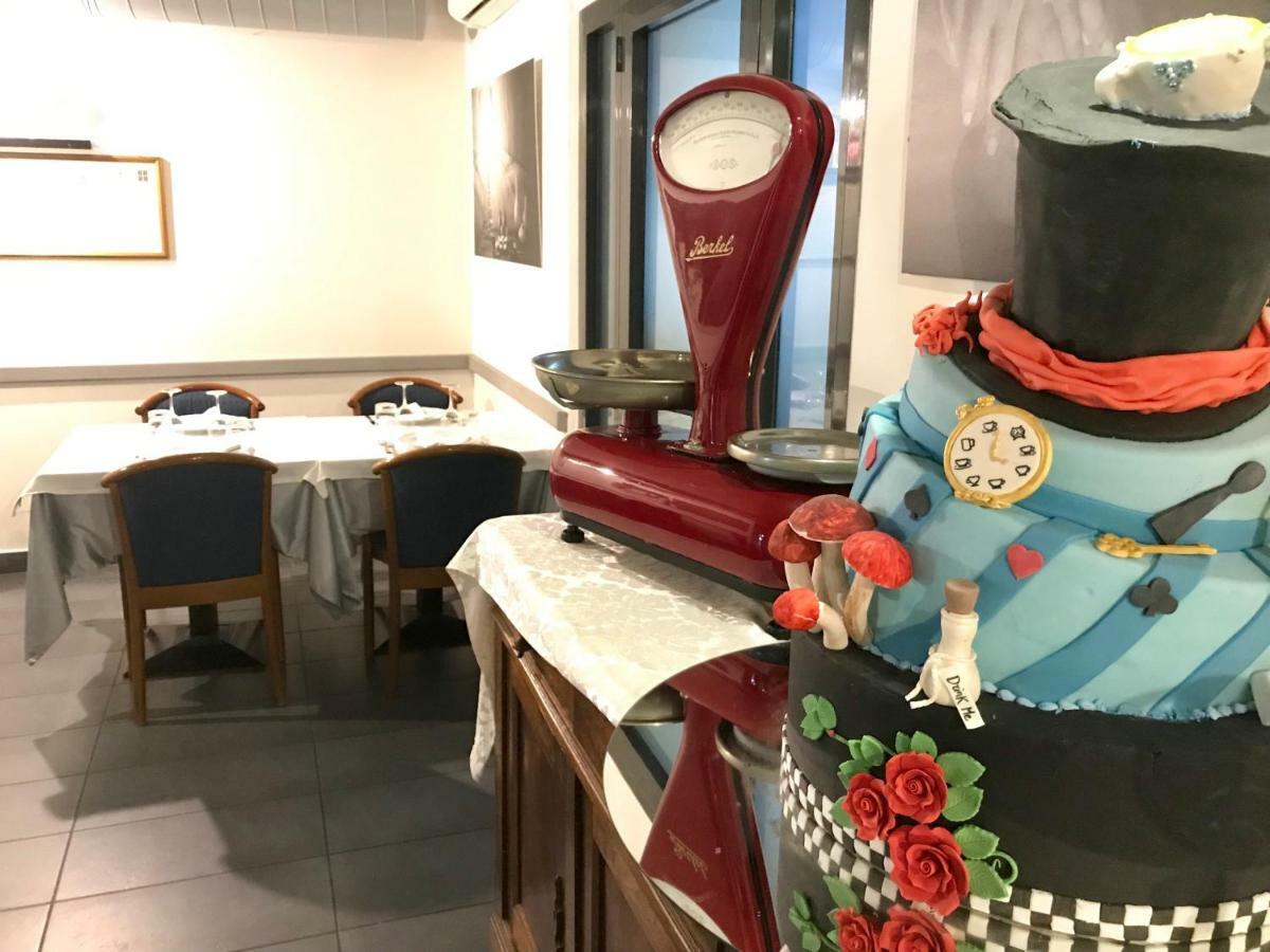 Taverna Napoleone San Lorenzo  المظهر الخارجي الصورة
